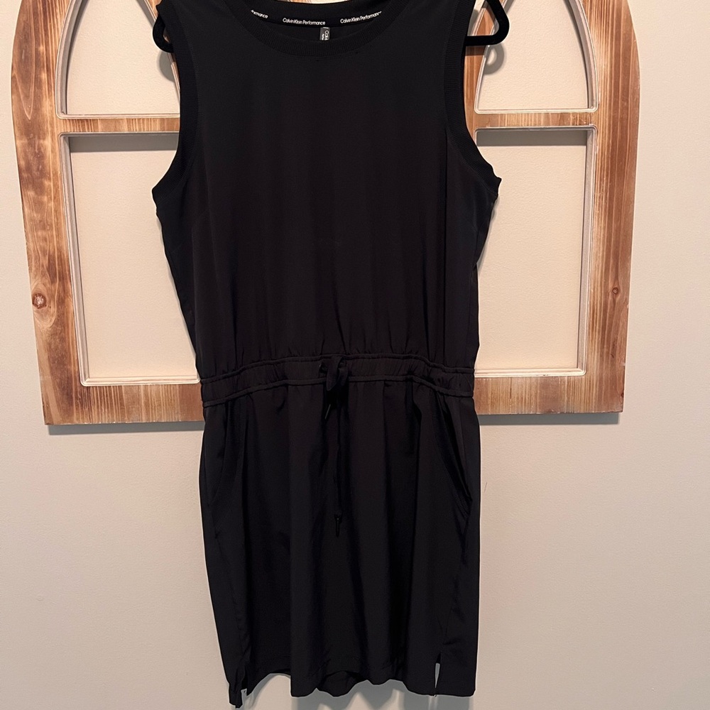 Black Sleeveless Dress